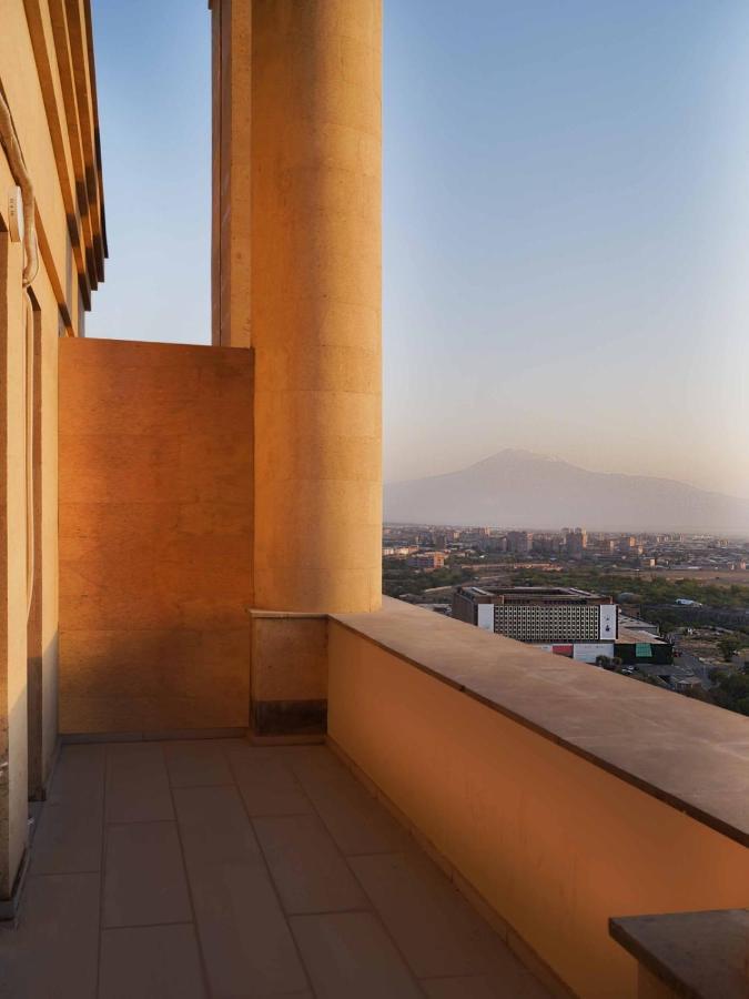 Mountain View Apartment Yerevan Exterior photo